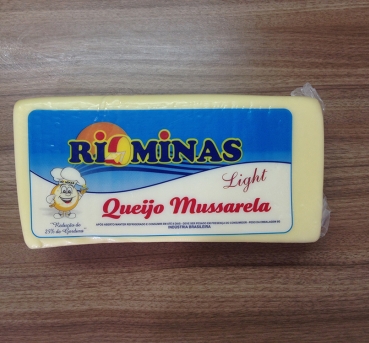 Linha Queijo Mussarela Light